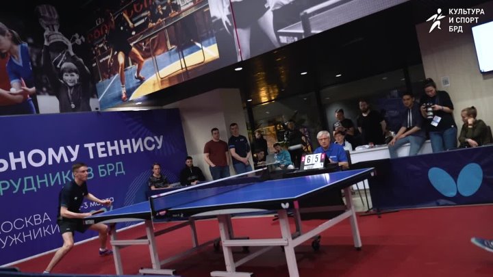 Олег Цветков — кадр 3 из 66