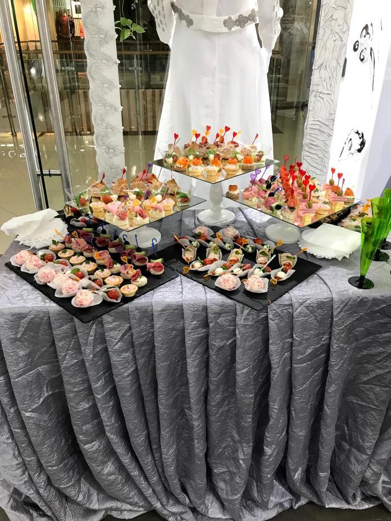 loVeLy Catering