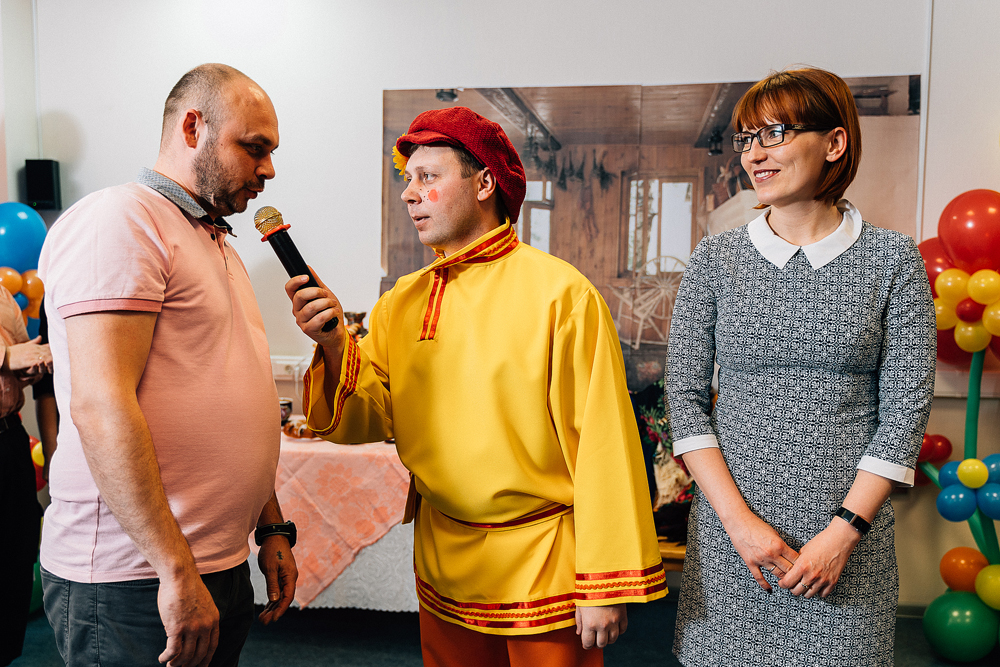 Праздник в офисе, в русском стиле.