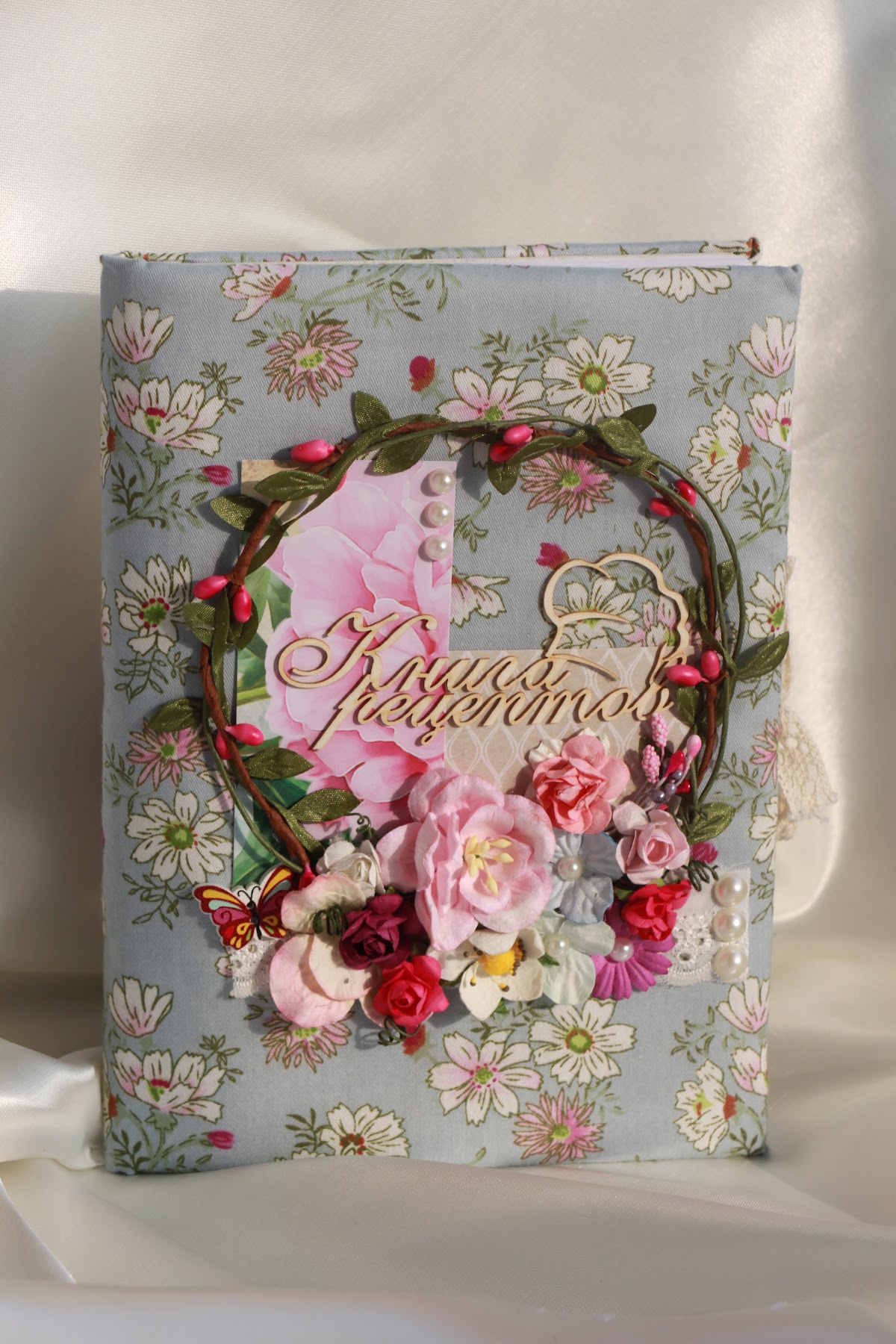 кулинарные книги,блокноты, ежедневники