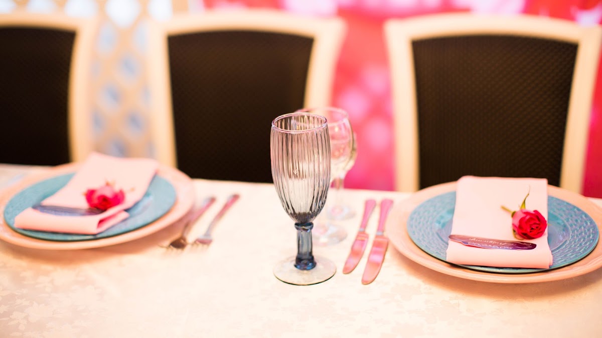 СЕРВИРОВКА СТОЛА СВАДЬБЫ ЦветникWEDDING