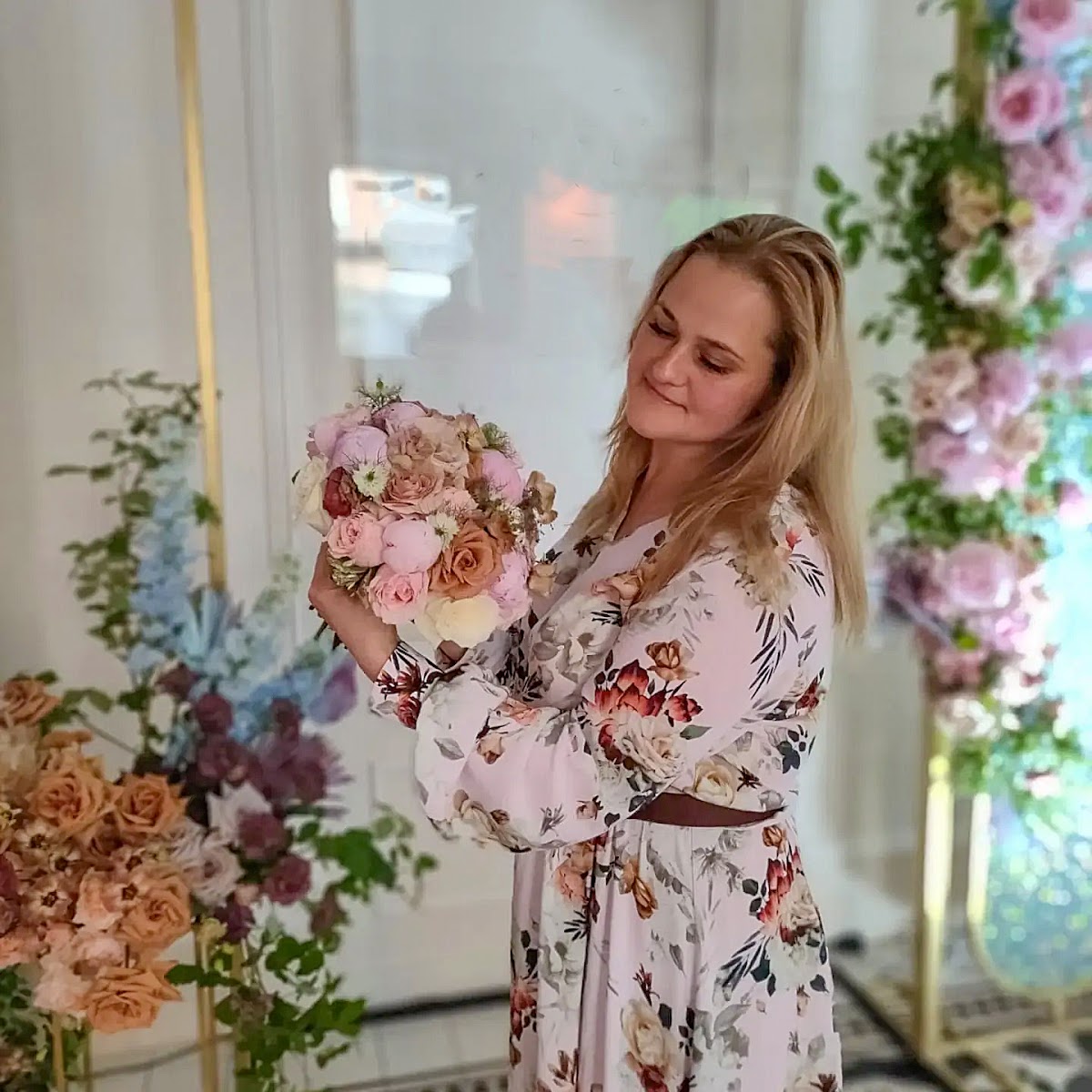 Цветочная студия Flores