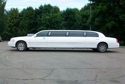 Lincoln Town Car — кадр 2 из 4