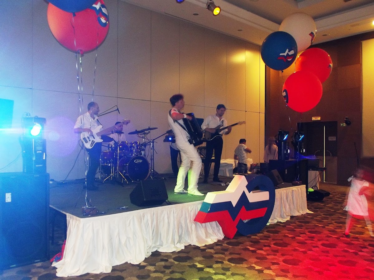 TOK-Show