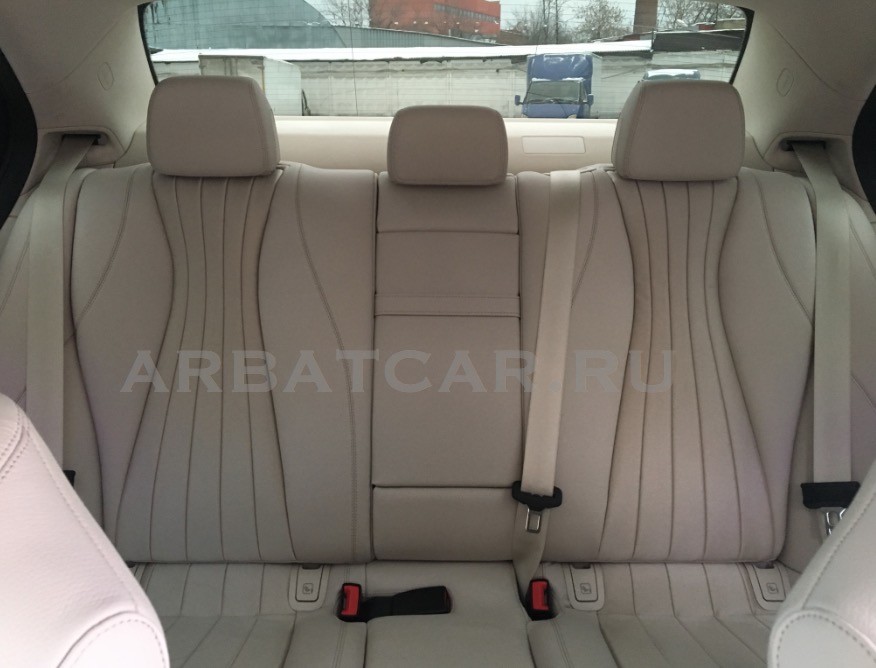 Mercedes E213 белый (NEW2020) — кадр 5 из 6