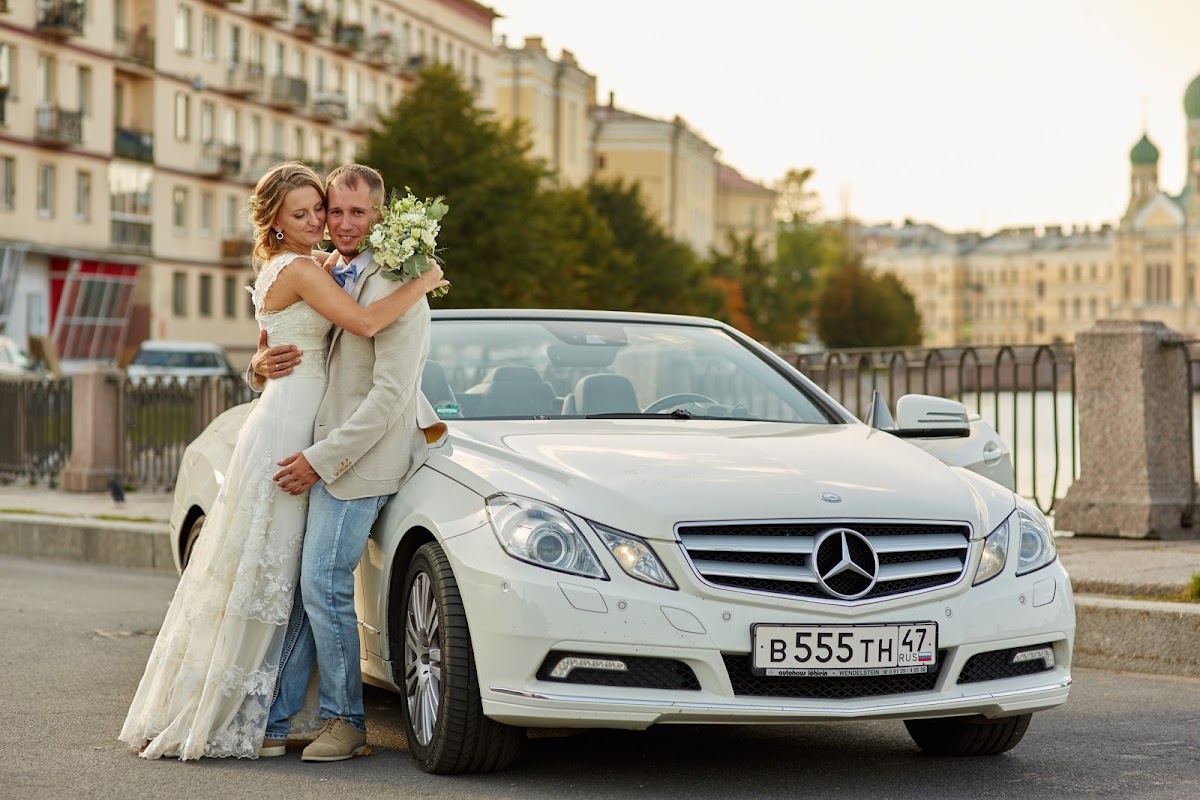Mercedes-Benz W212