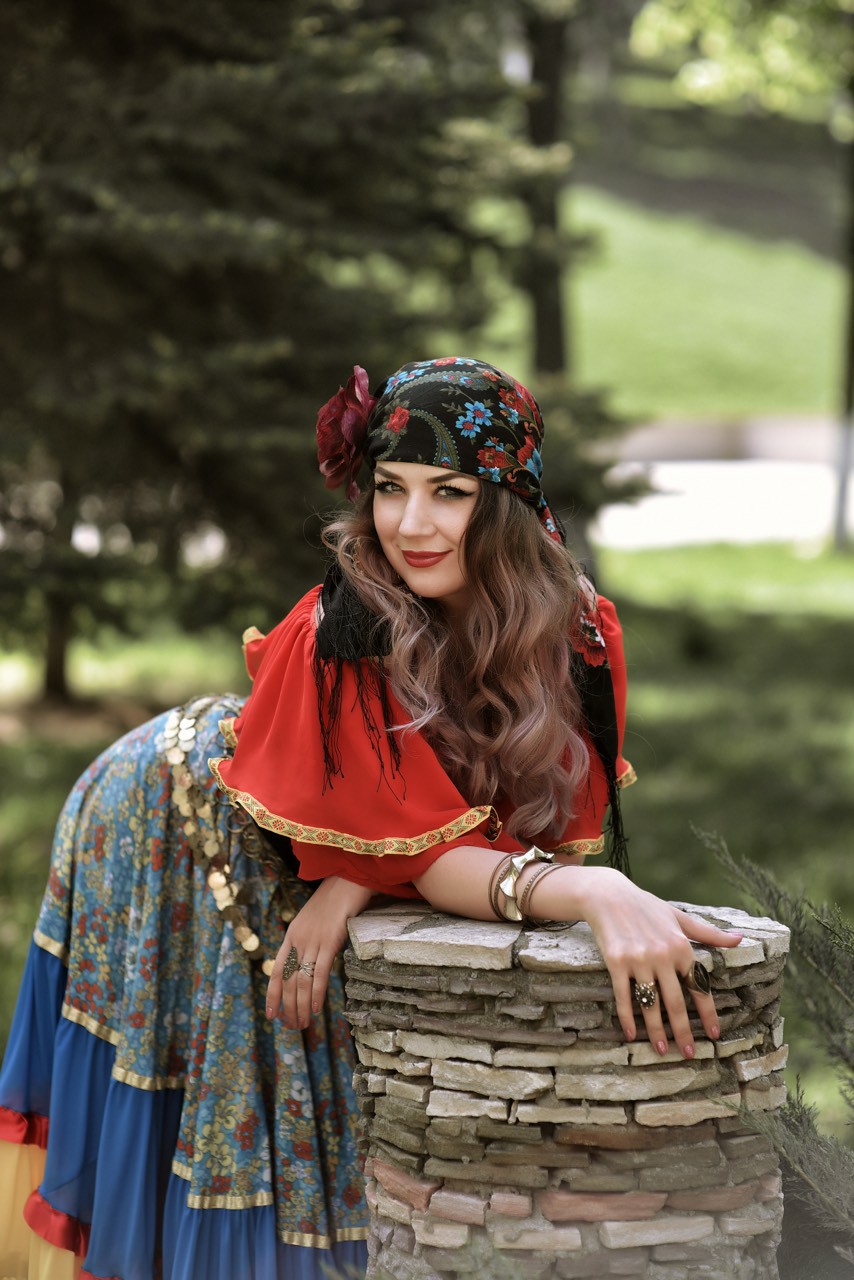 Лина Бичан