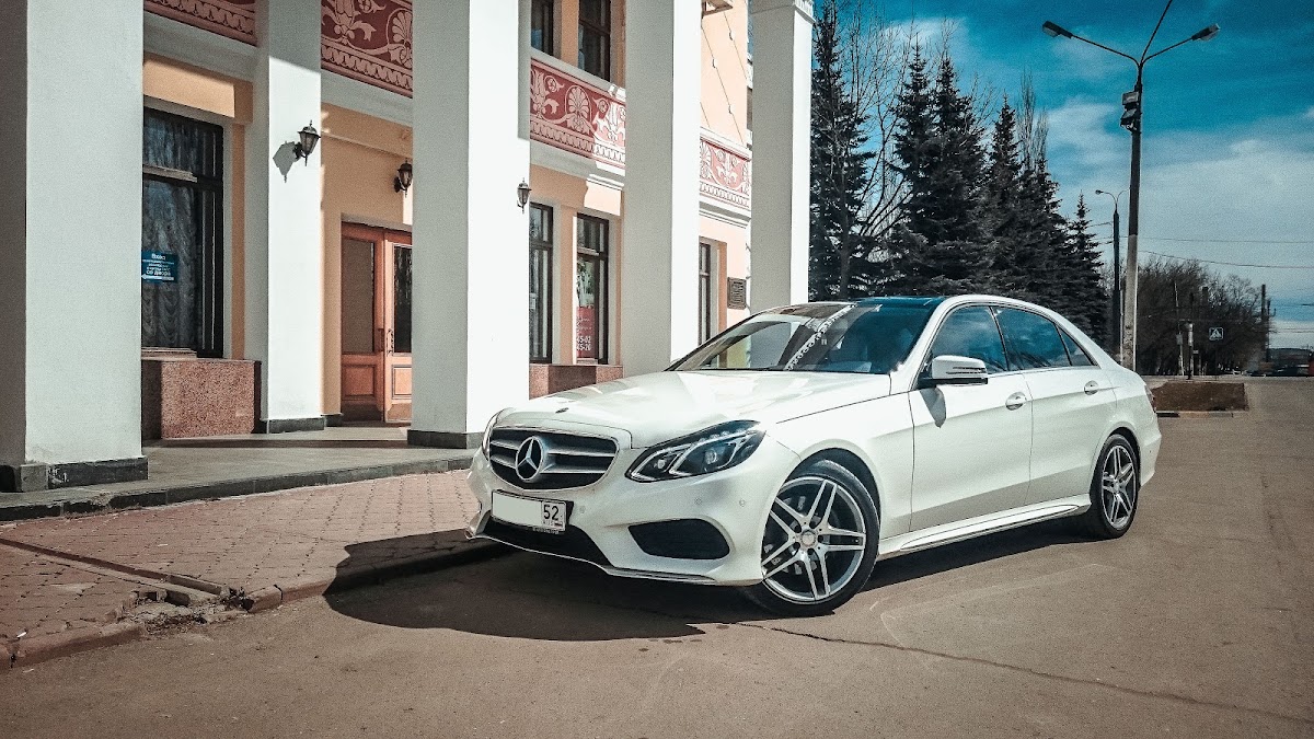 Mercedes Benz E-class W212 (рестайлинг) — кадр 4 из 20