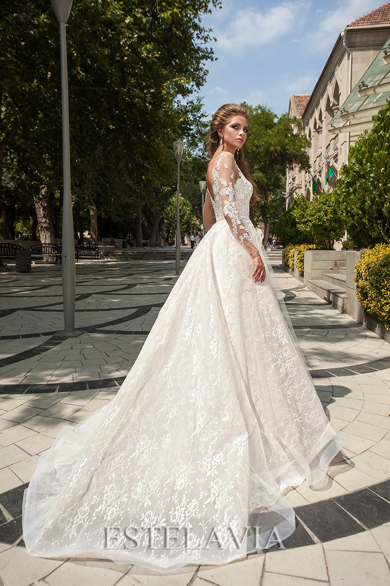 Abbey — кадр 2 из 3