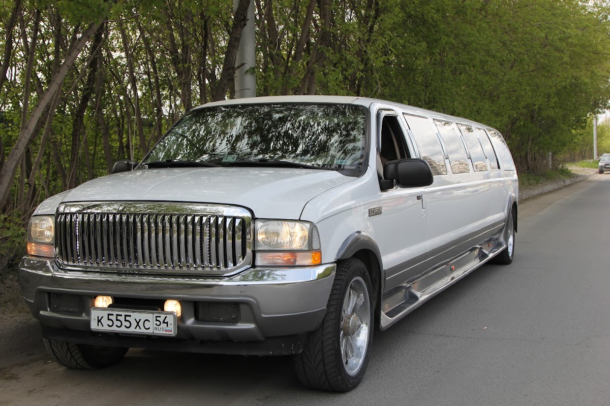 Disco Limousine Ford Excursion