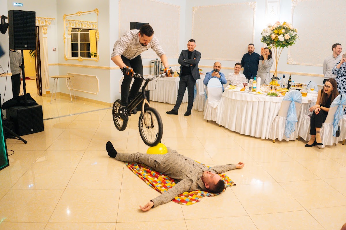 Шоу "Интуиция"