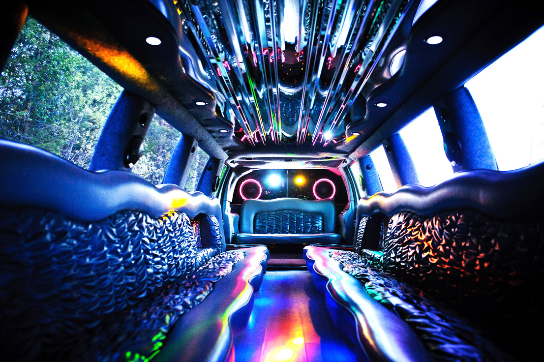Ford Excursion Luxe