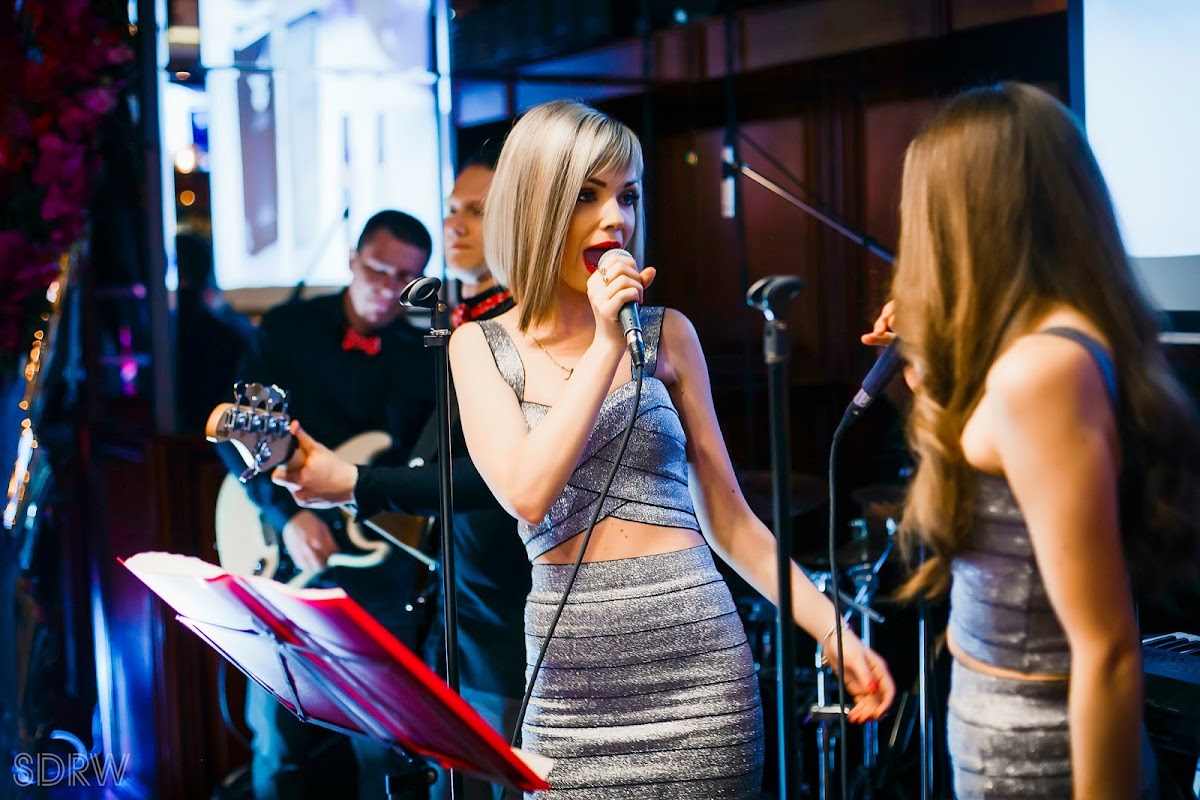La Muzika Cover Band Live