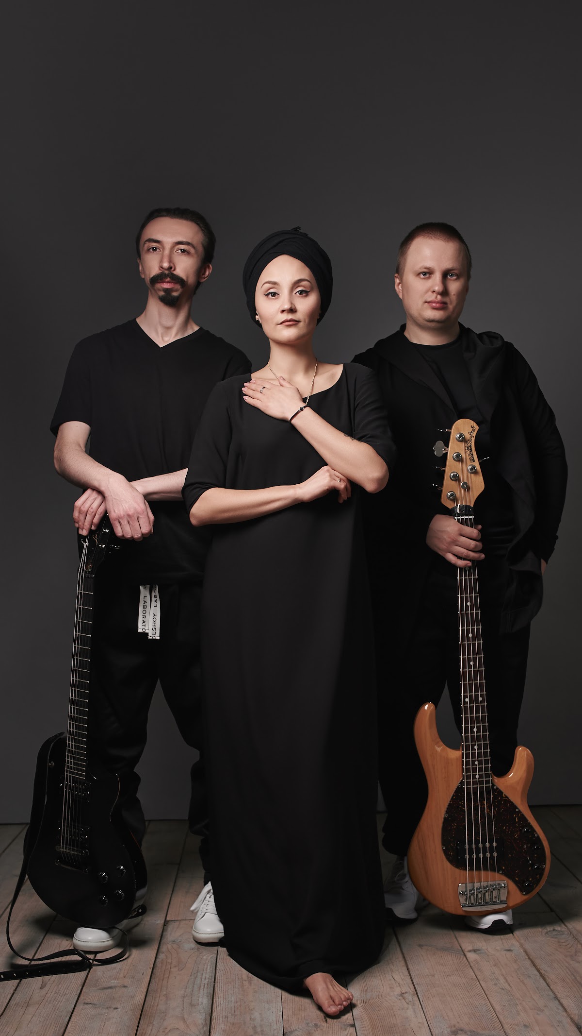 Группа MONOLOGI