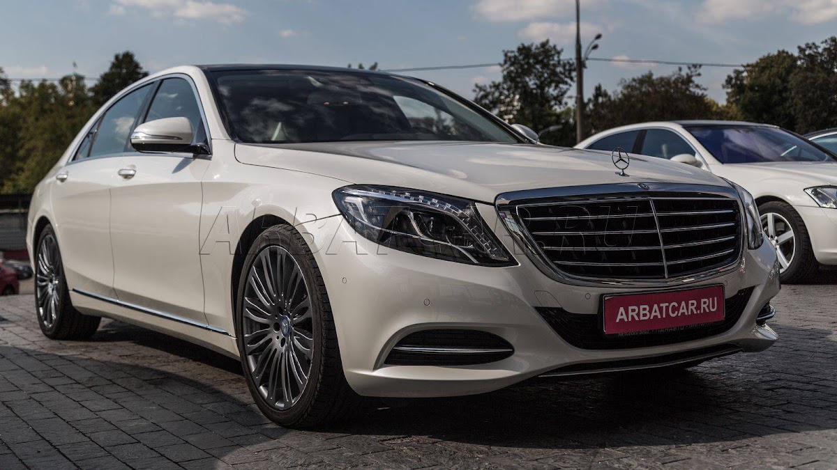 Mercedes S500 (w222) белый с бежевым салоном