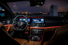MERCEDES E 200