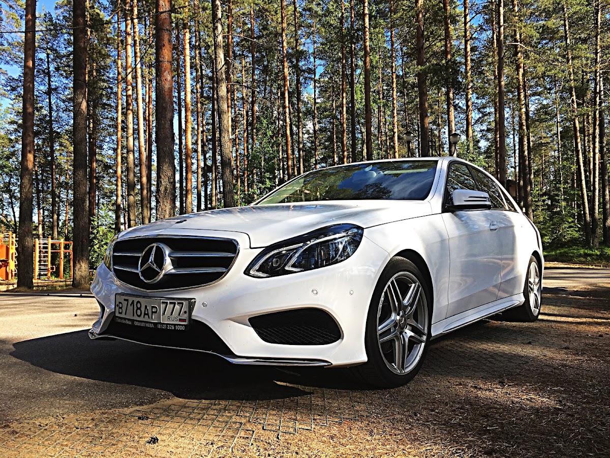 Mercedes-Benz E212