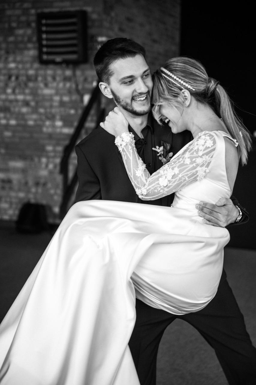 Diamond wedding