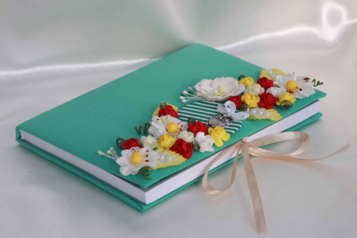 кулинарные книги,блокноты, ежедневники