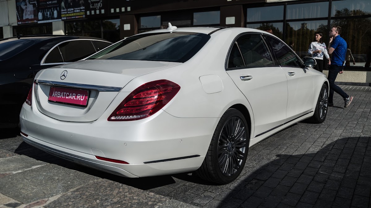 Mercedes S500 (w222) белый на светлом салоне — кадр 3 из 6