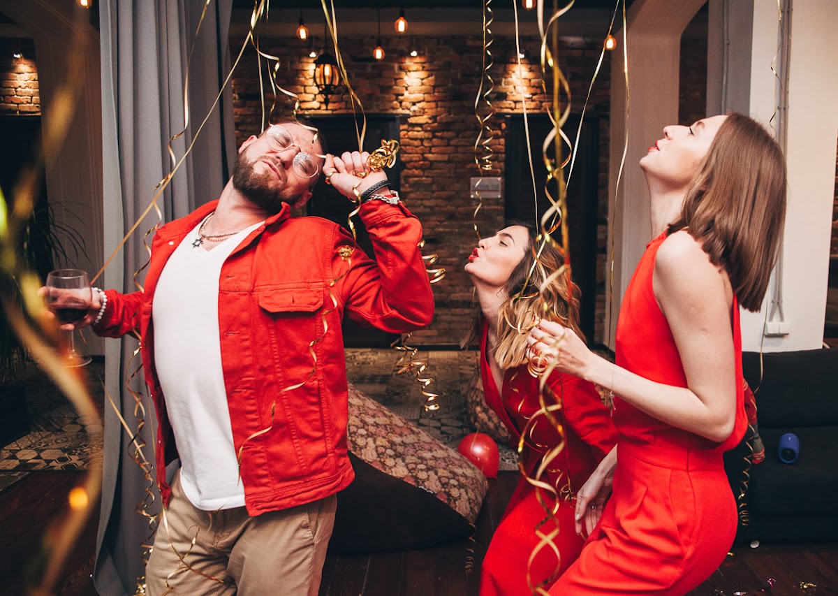 RED PARTY