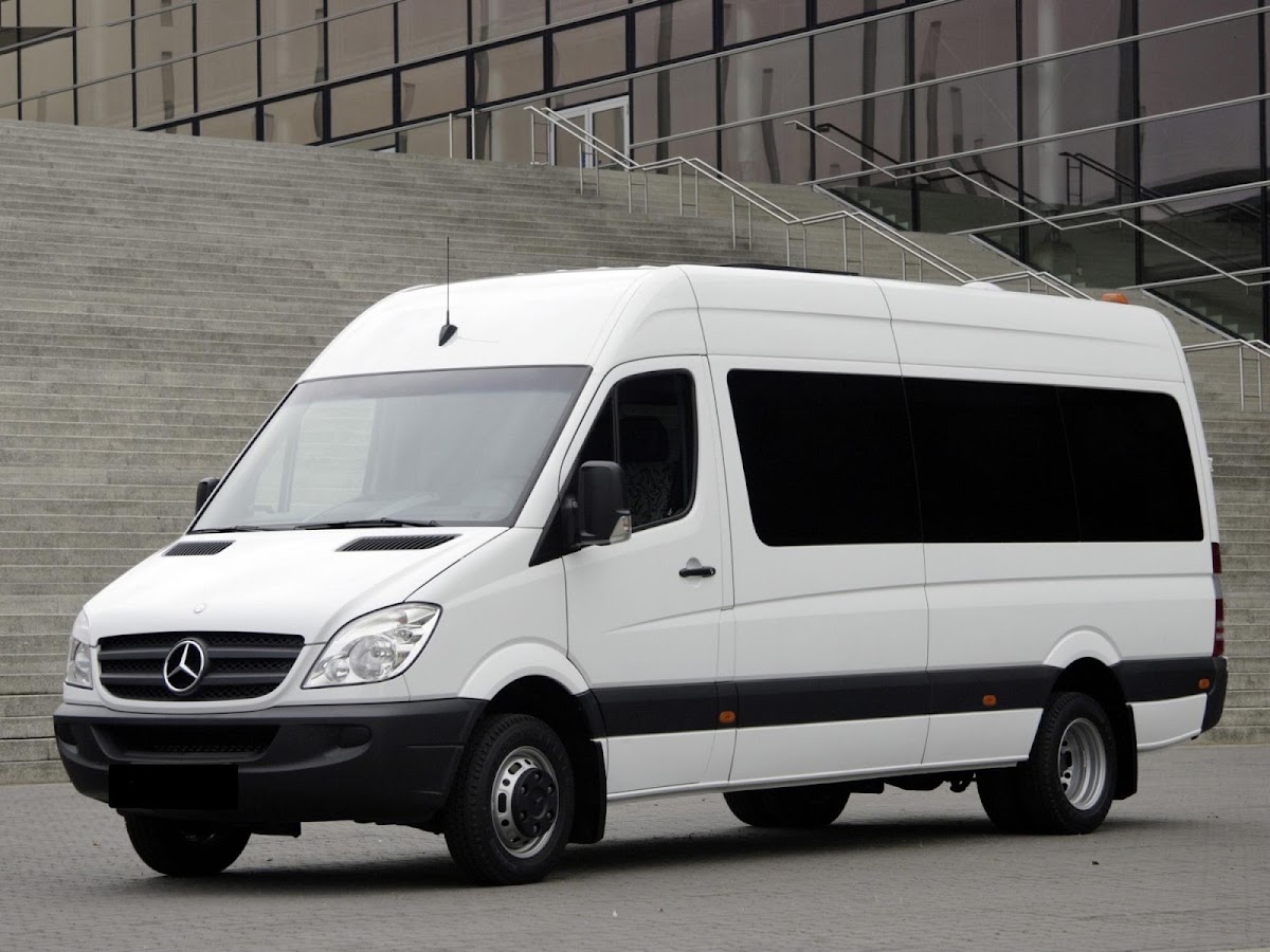 Mercedes AMG e212 + спринтер