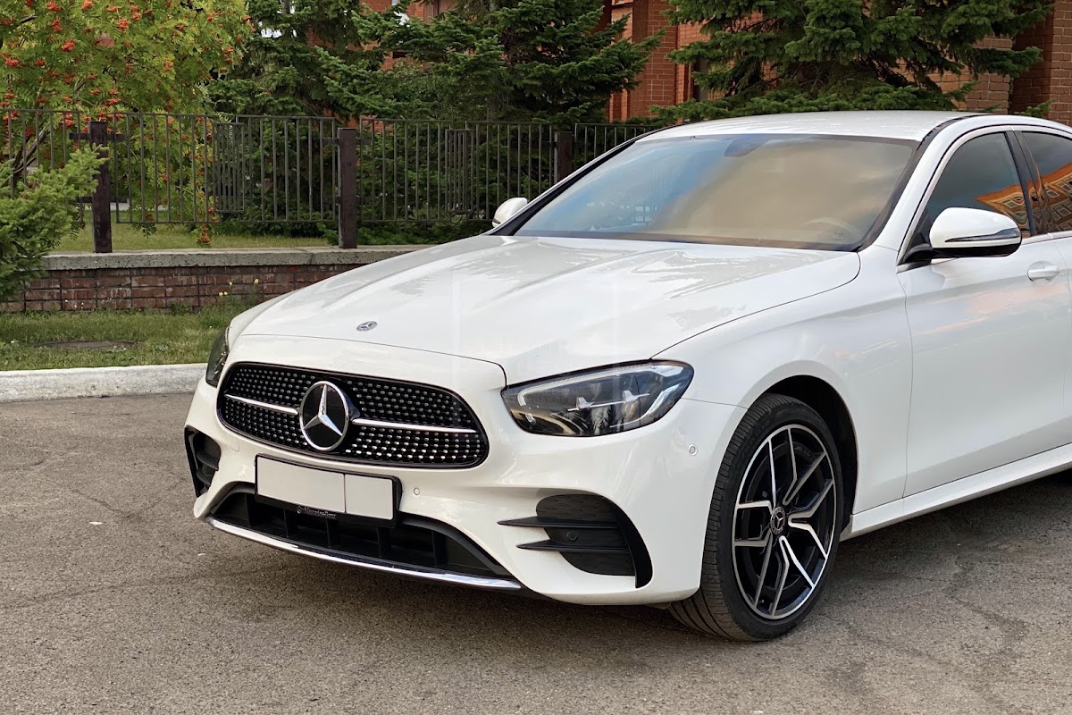 Mercedes-Benz E-Class 2021 год