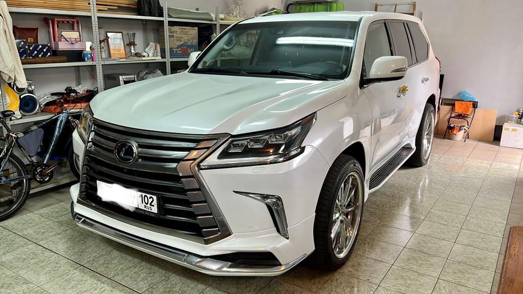 Lexus LX 570