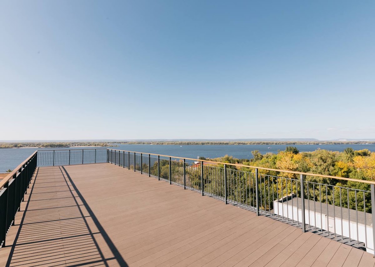 Крыша (Rooftop)
