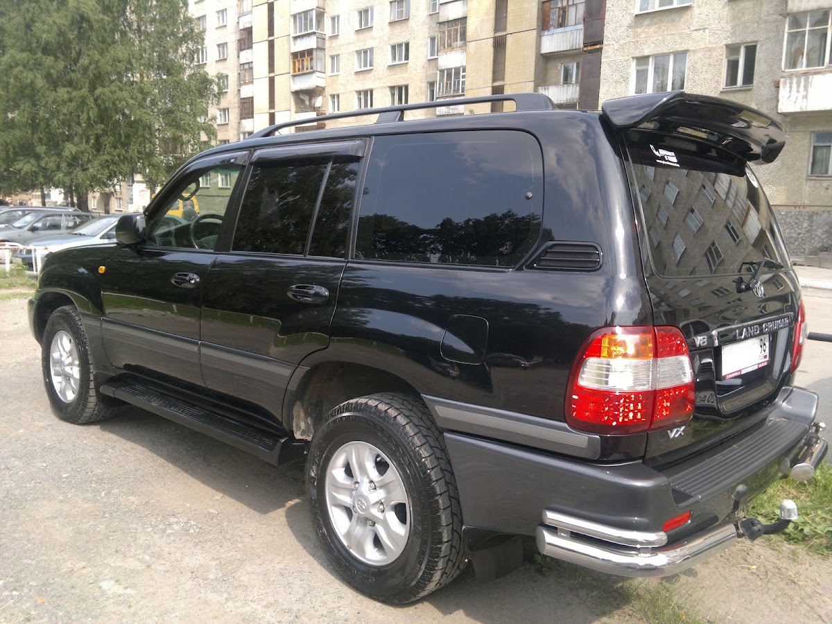 Тойота  200 — кадр 2 из 4