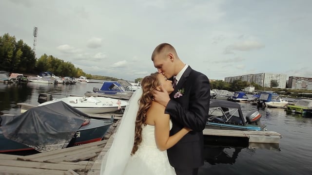 Видео