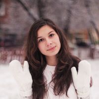 Аня Иванова