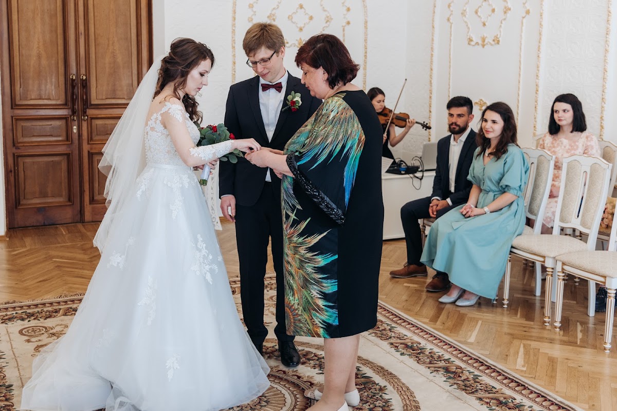 Петр и Мария.
