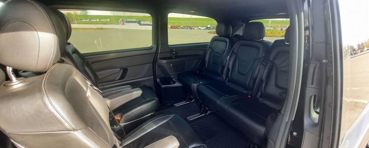Mercedes-Benz V-class — кадр 4 из 4