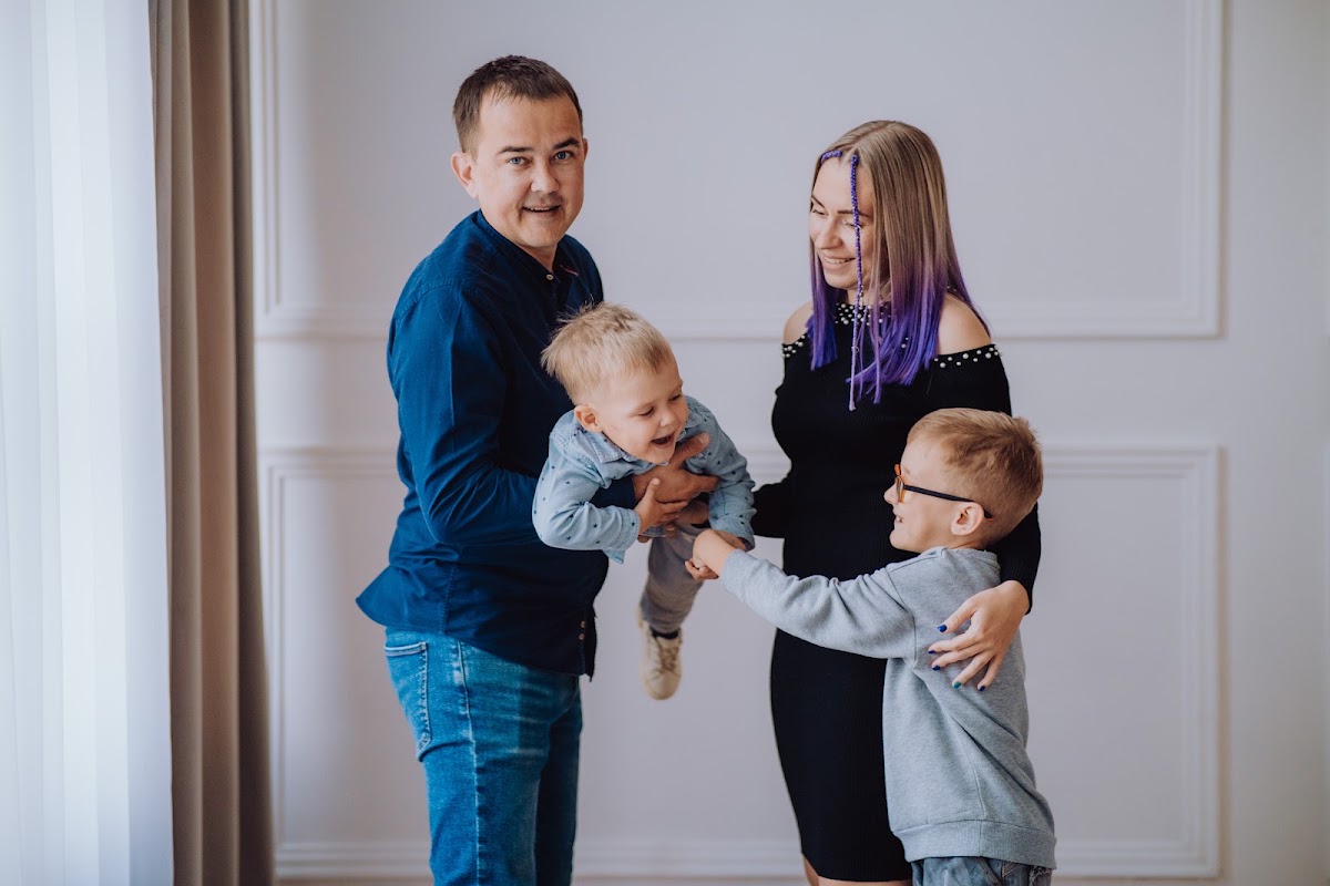 Семейная фотосессия в фотостудии