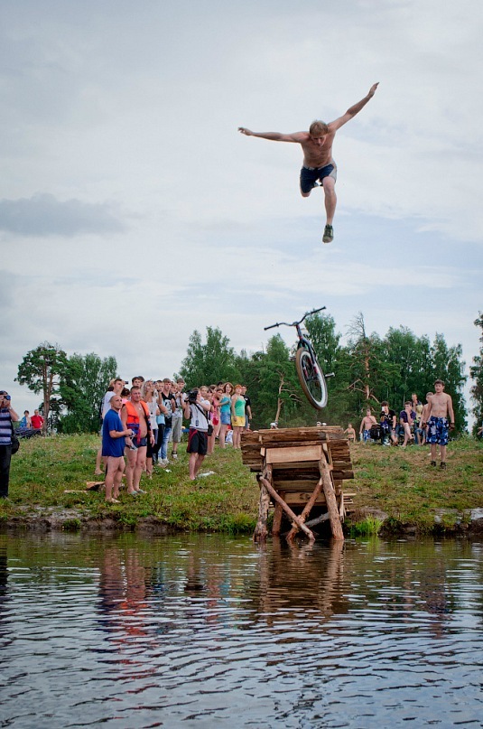 Fun Jumping Архив Шуя 2103 ведущий и организатор Евгений Строкин