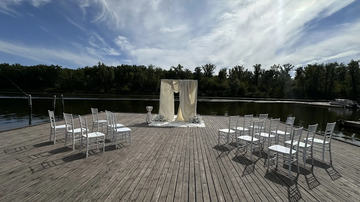 Deva Decor & Flowers, студия декора и флористики