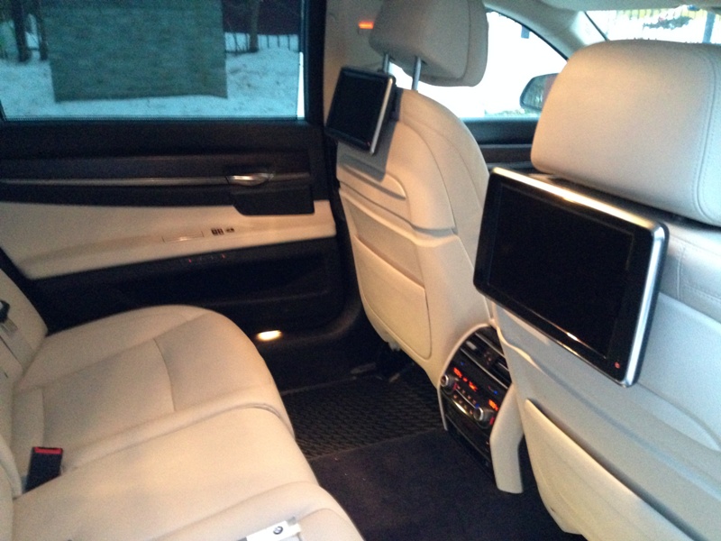 BMW 7 series — кадр 5 из 6