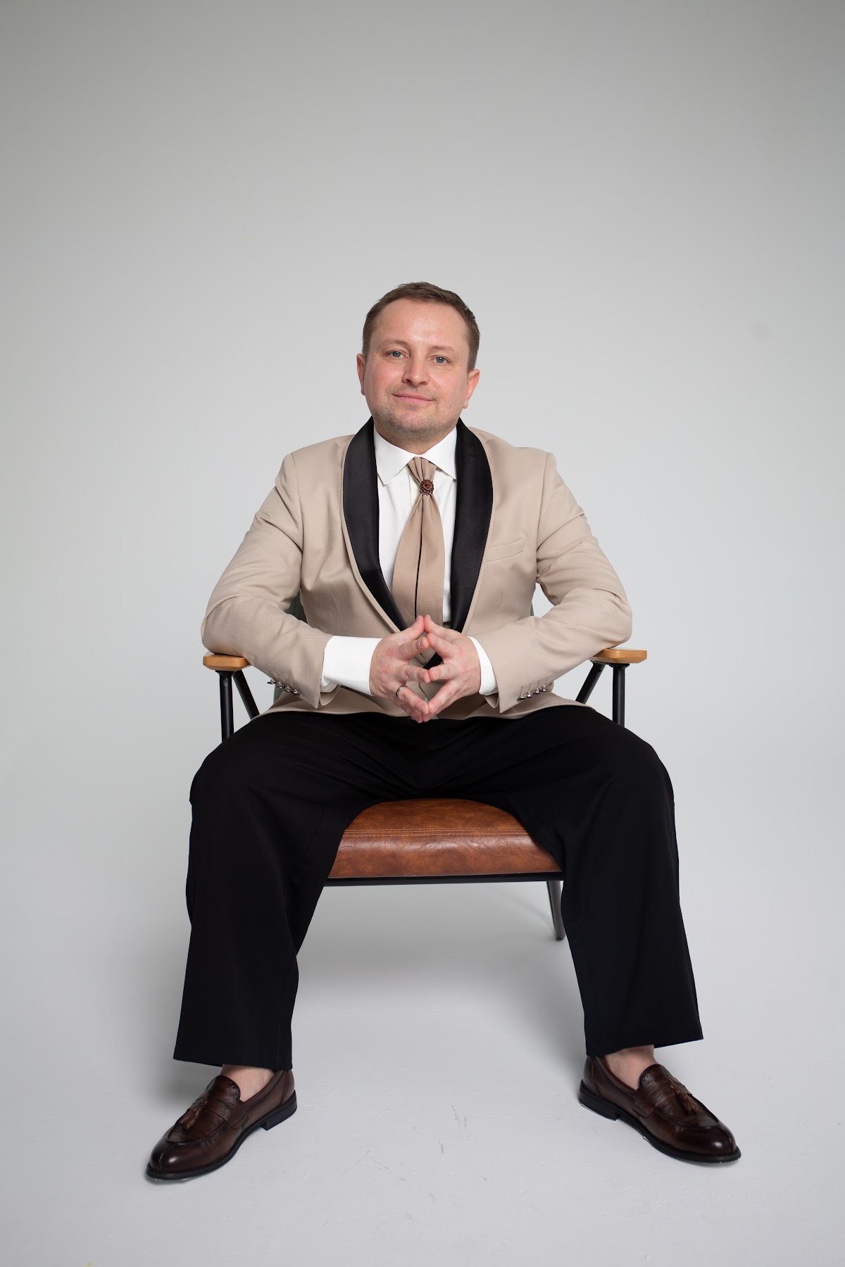 Максим Швед