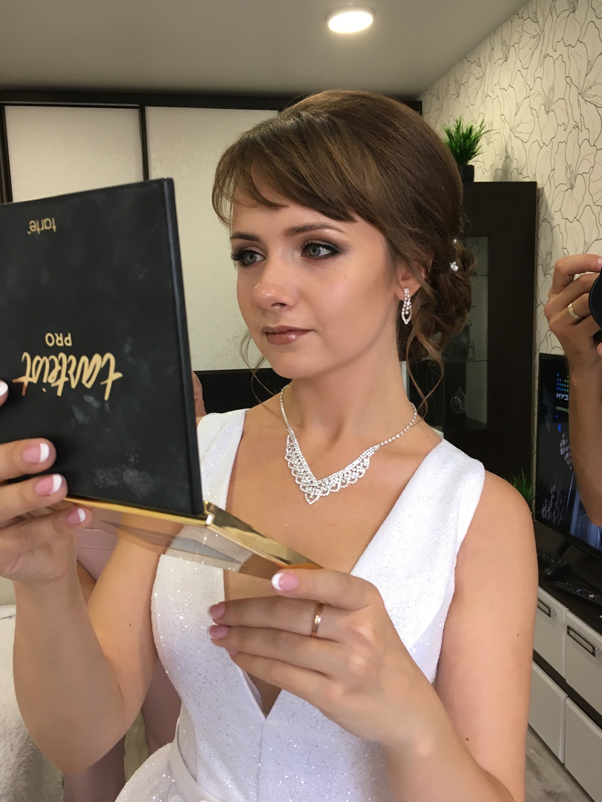 Галина — кадр 3 из 44