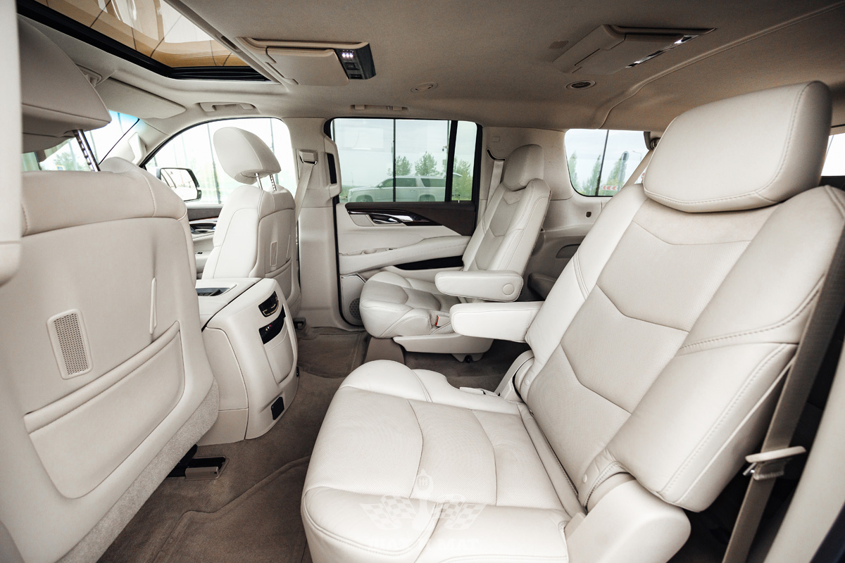 Cadillac Escalade ESV long