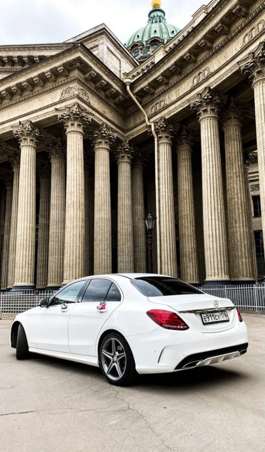 Mercedes-Benz C class — кадр 2 из 4
