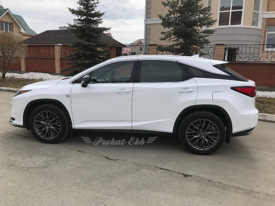 Lexus RX 350 — кадр 3 из 7