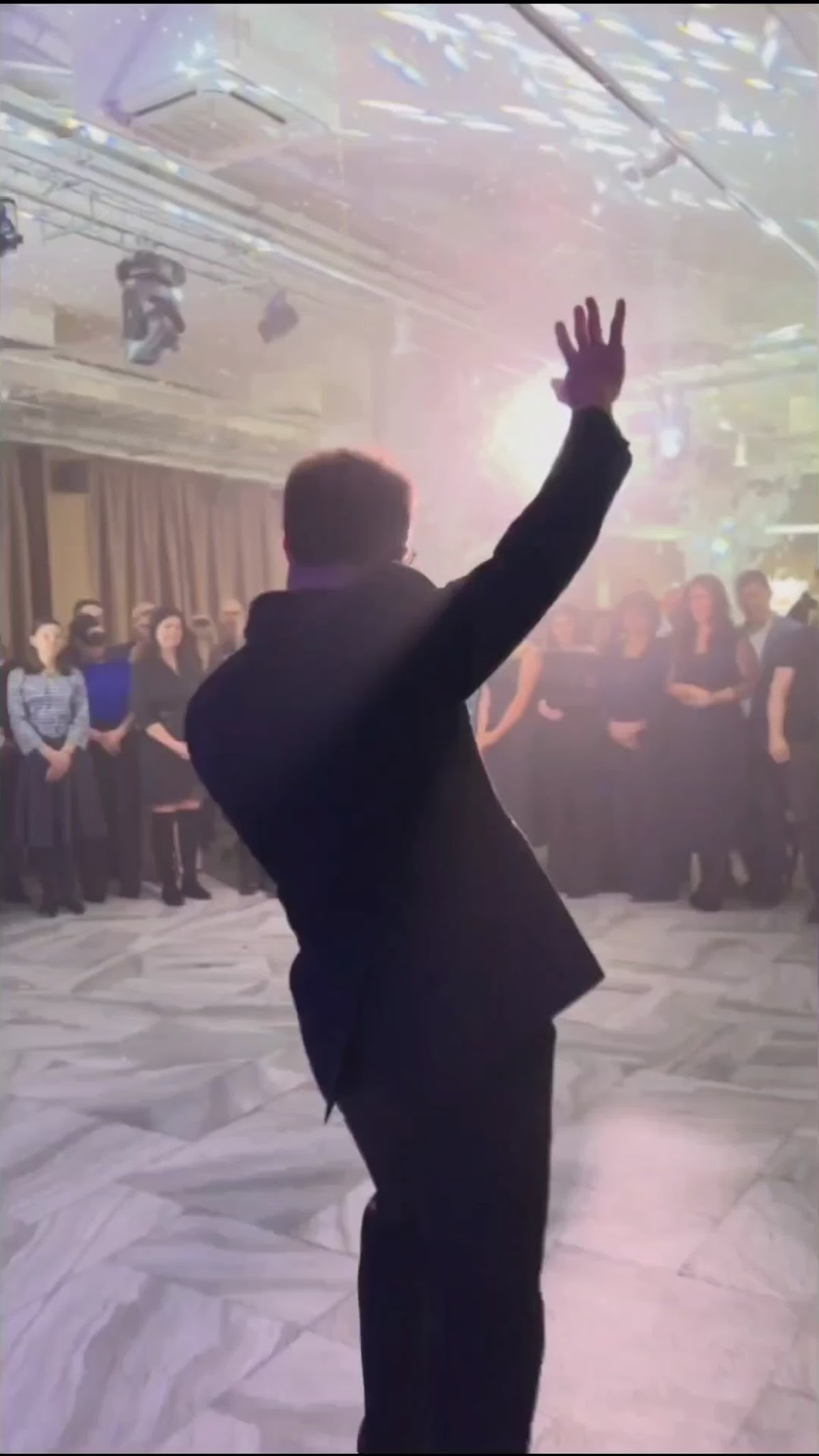 Видео