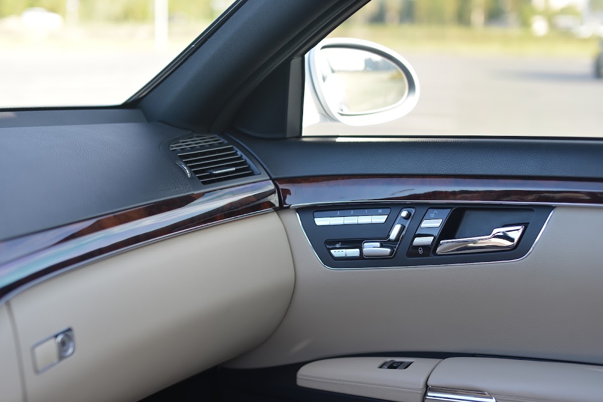 Mercedes-Benz S-Класс W221