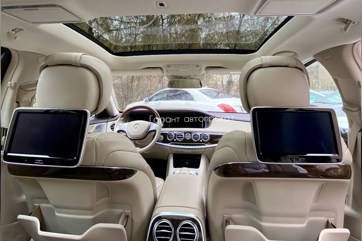 Mercedes Benz S-class 222