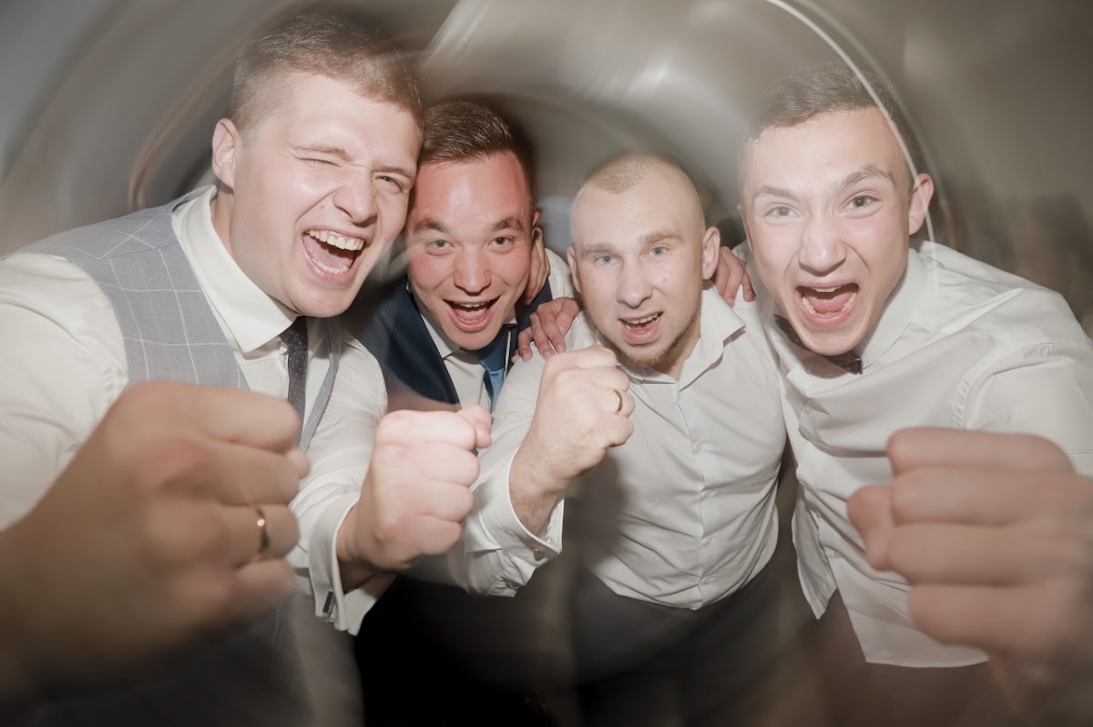 Илья и Алена.