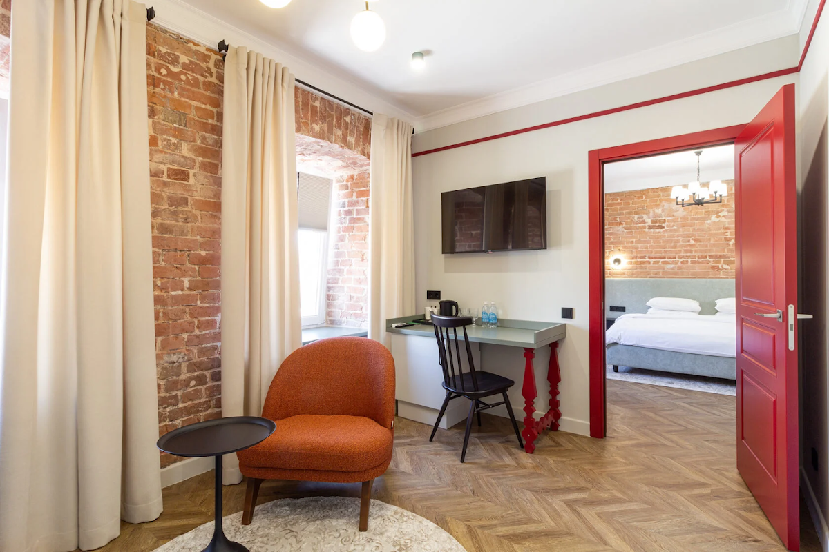 Проживание