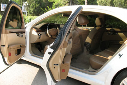 Mercedes W221 long — кадр 2 из 2