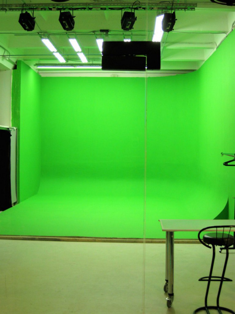 PUFF ORANGE STUDIO